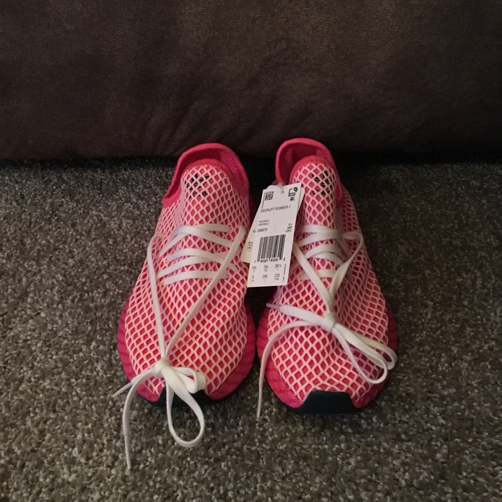 Adidas Girls’ Deerupt Runner Junior Casual Shoes